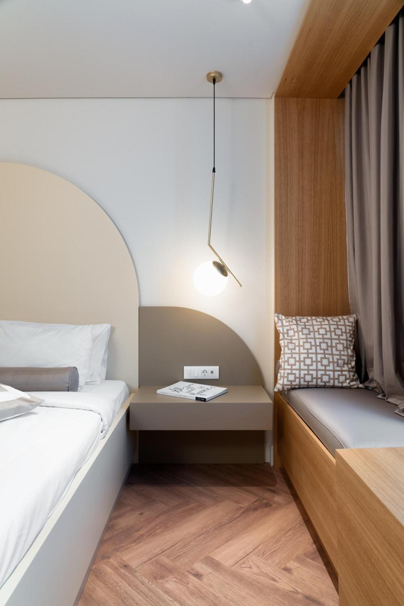 Dion Luxury Apartment