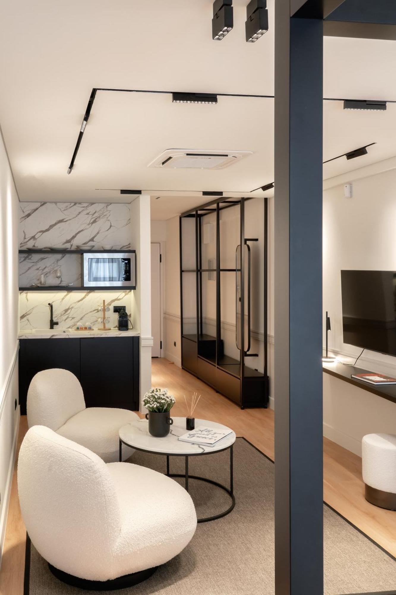 Dion Luxury Apartment