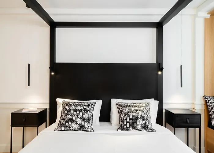 Dion Luxury Suites